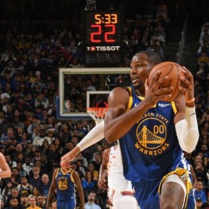 开云体育-连砍30+！库明加扮演勇士救星，变身队内第二球星？