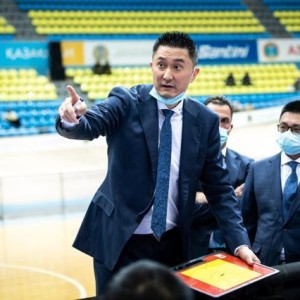 开云下载-杜锋疑似发表告别感言 中国男篮换帅并非空穴来风