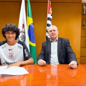 开云下载-巴媒：阿森纳密切关注科林蒂安16岁后卫马查多，已联系经纪人